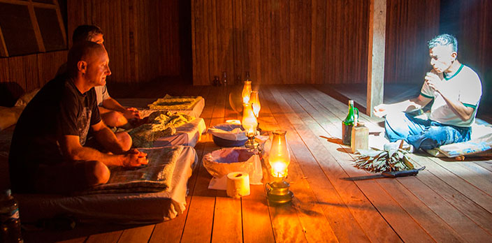 Tour Heliconia Mistico con ceremonia de Ayahuasca 4 das incluye traslados alojamiento alimentacin excursin a la selva y navegacin en el ro Amazonas