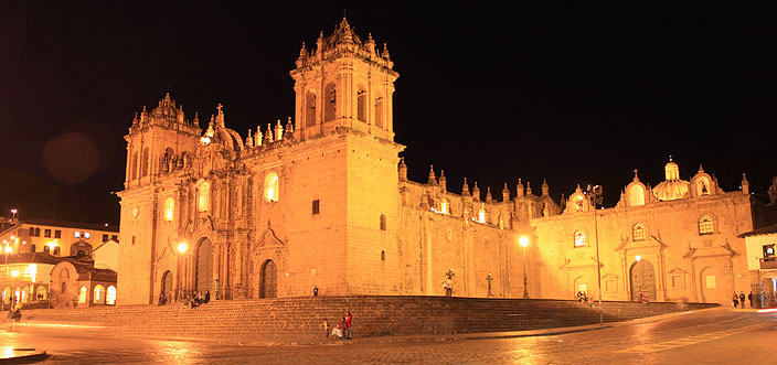Tour Cusco Valle Sagrado de los Incas y Machu Picchu con pernocte 5 das