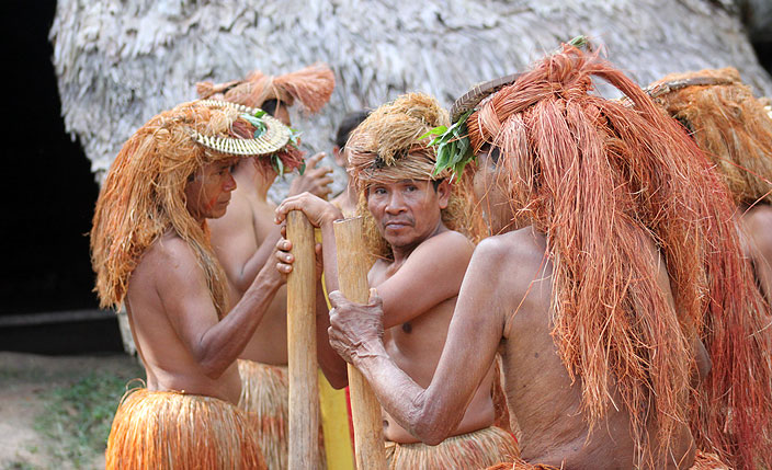 Nativos Yaguas - Aborígenes Amazónicos